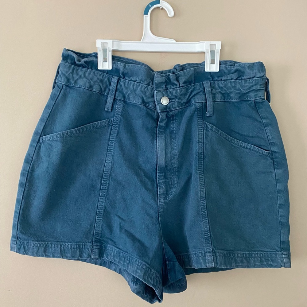 Women's High-Rise Carpenter Shorts - Universal Thread Size: 14/32 NWT